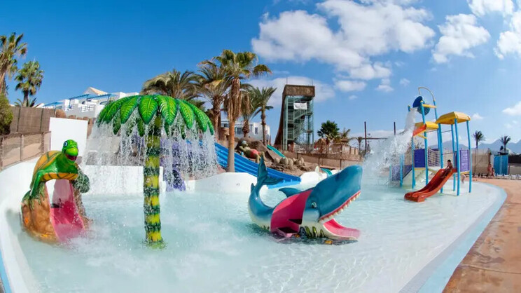 HL Paradise Island Hotel